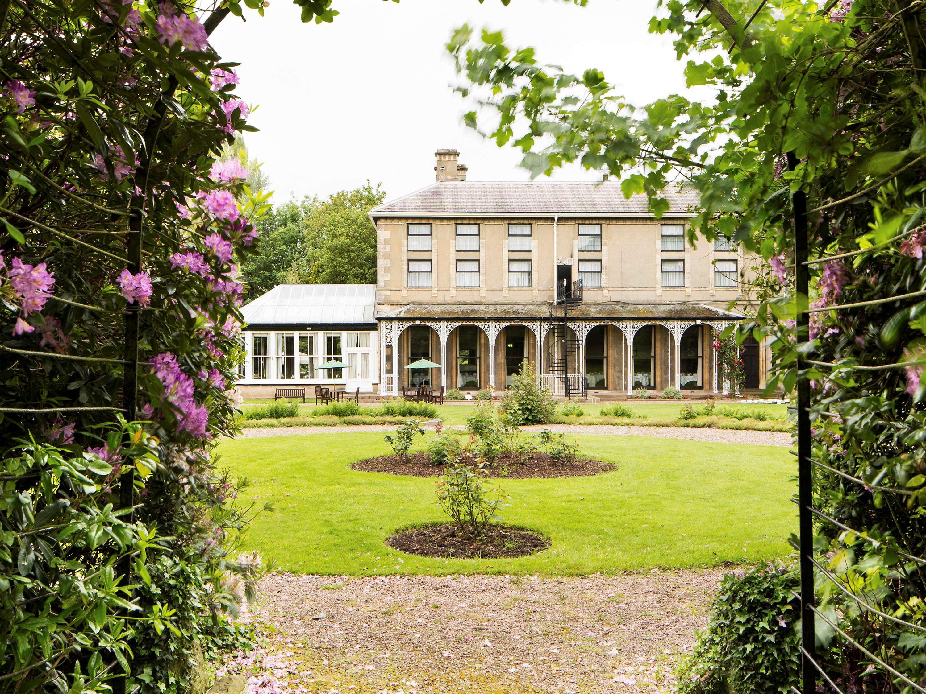 Mercure Burton Upon Trent, Newton Park Burton-upon-Trent Exterior foto