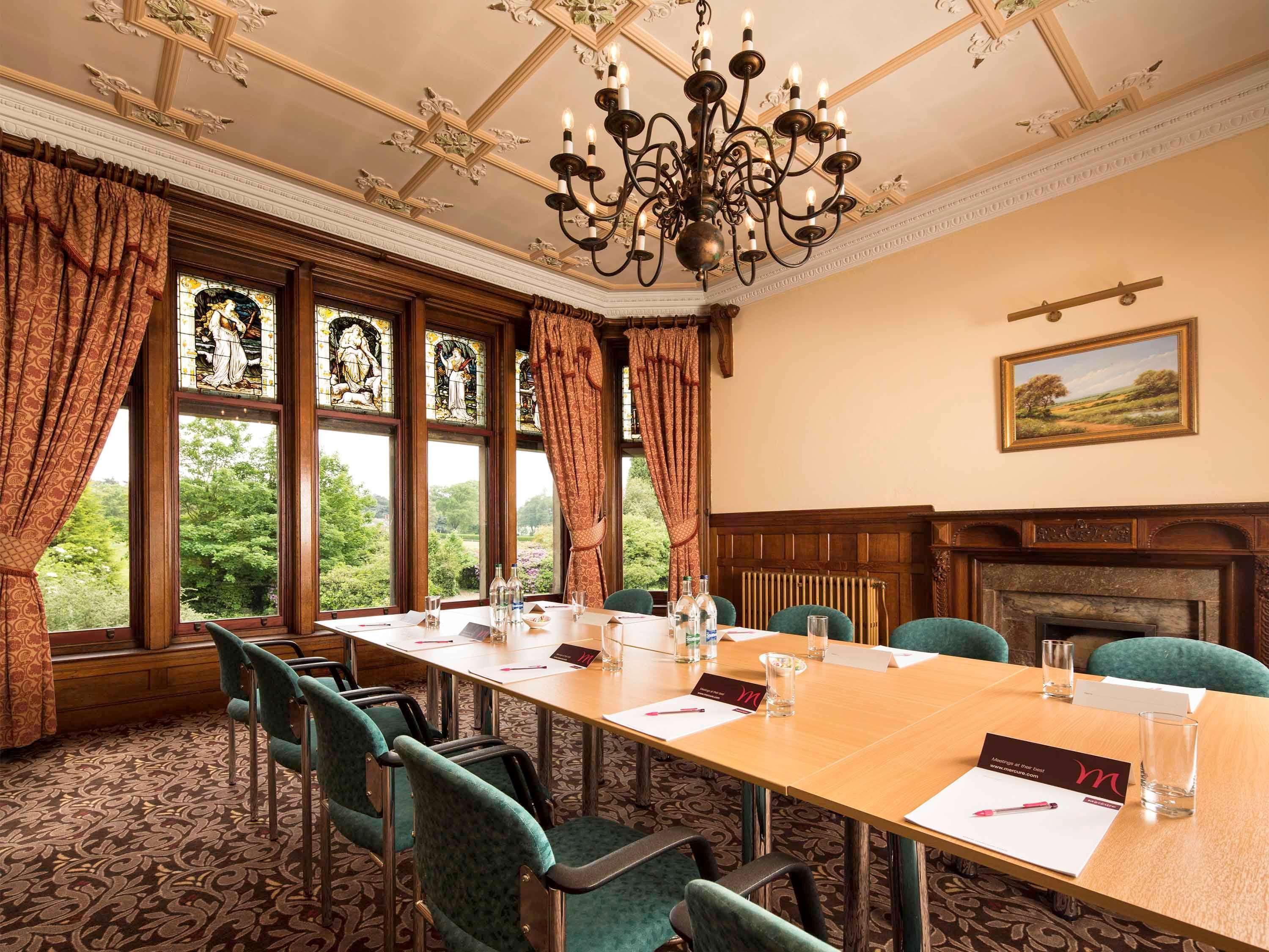 Mercure Burton Upon Trent, Newton Park Burton-upon-Trent Exterior foto