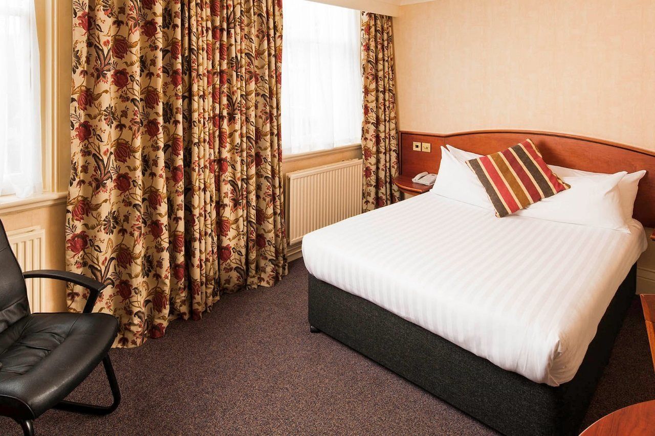 Mercure Burton Upon Trent, Newton Park Burton-upon-Trent Exterior foto